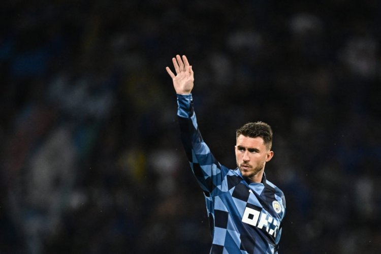 Expectations were high for the £57m footballer to either join Spurs or Aston Villa, reveals journalist