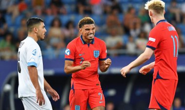 23-Year-Old Gibbs-White Receives Praises from Foden and Sessegnon, Spurs Show Interest