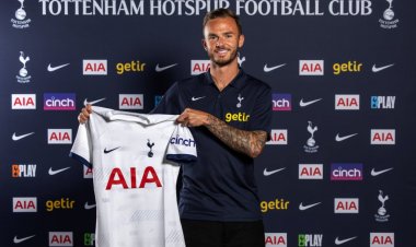 Ange Postecoglou Encourages Tottenham to Target Versatile Chelsea Athlete