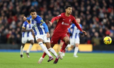 Chelsea’s Defender Eyeing a £40m Transfer Raises Uncertainties About Tottenham’s Deal for Micky van de Ven