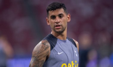 Tottenham player lauded for his passing by James Maddison